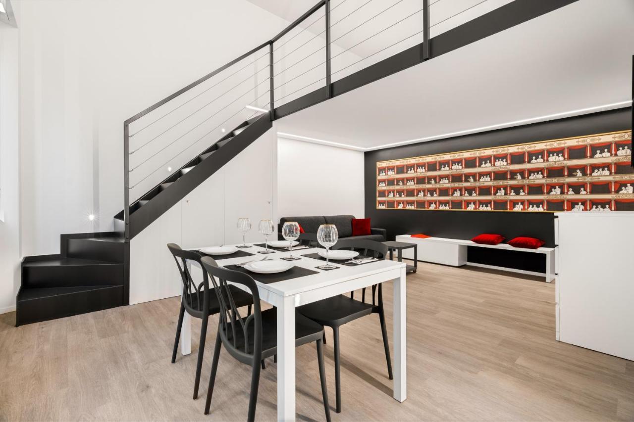 Modern Quiet Super Central Luxury Apartment Милано Екстериор снимка
