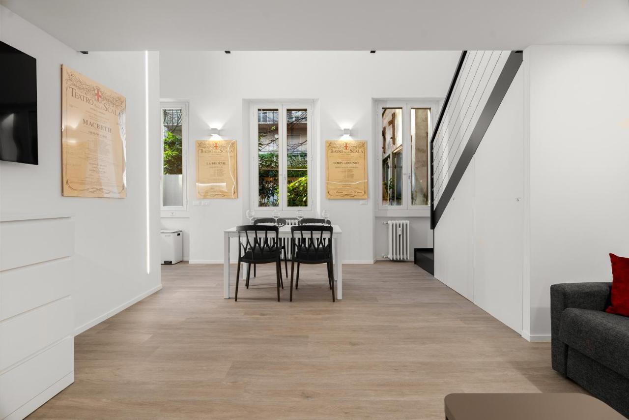 Modern Quiet Super Central Luxury Apartment Милано Екстериор снимка