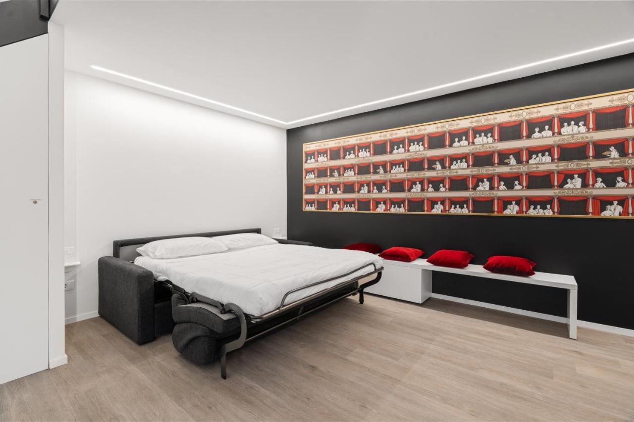 Modern Quiet Super Central Luxury Apartment Милано Екстериор снимка