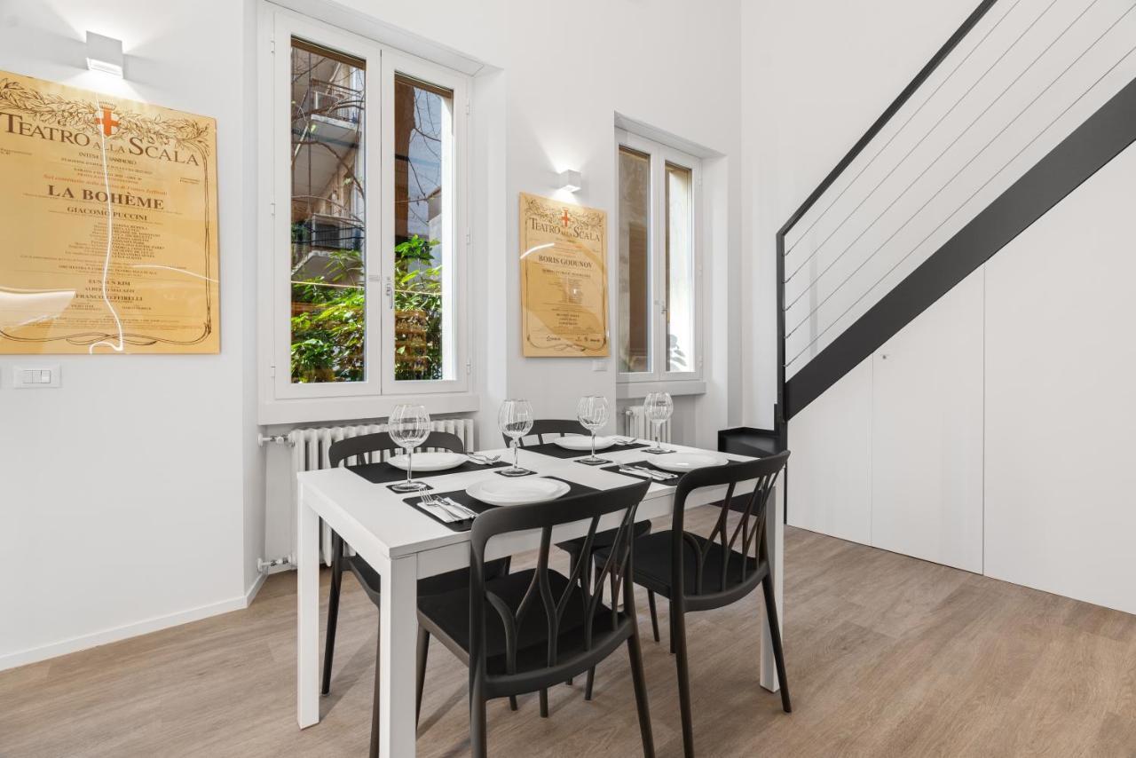 Modern Quiet Super Central Luxury Apartment Милано Екстериор снимка
